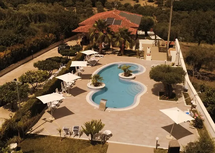 Mery לינה וארוחת בוקר